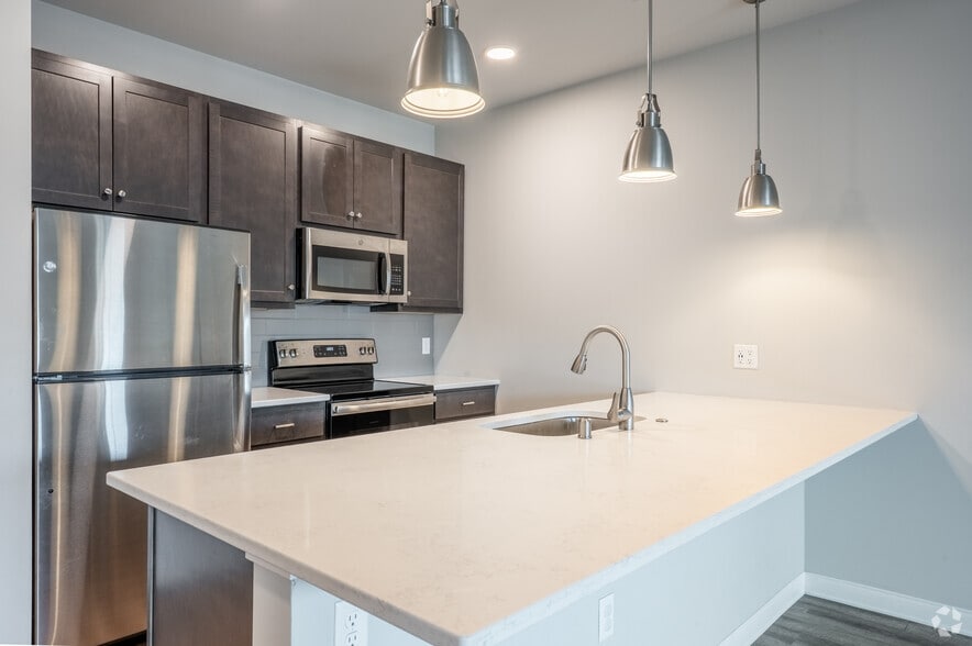 More Photos Of 203 E Main St, Waunakee Apartments For Lease