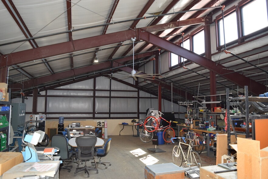 More Photos Of 2613 W 64th Ave, Denver Warehouse For Sale
