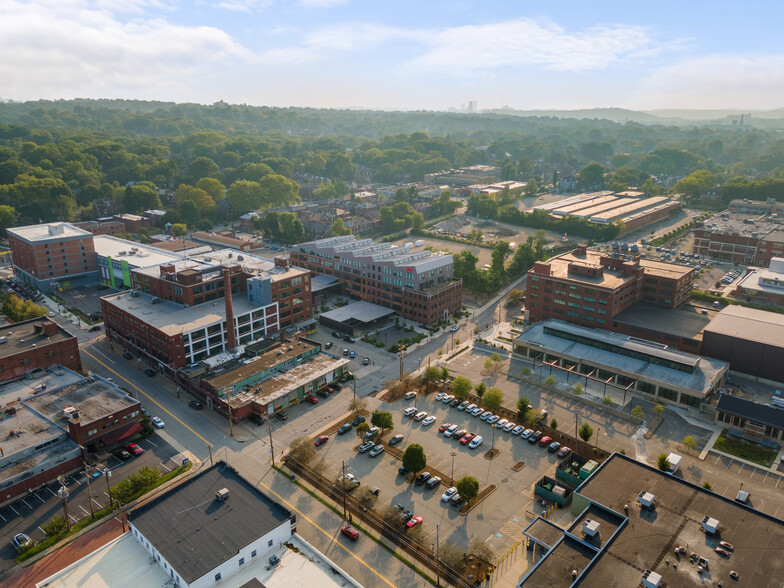 More Photos Of 7514 Thomas Blvd, Pittsburgh Office For Lease