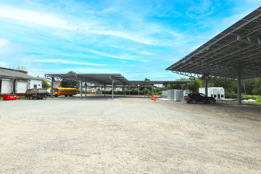 More Photos Of 376 Nash Rd, New Bedford Refrigeration Cold Storage For Lease