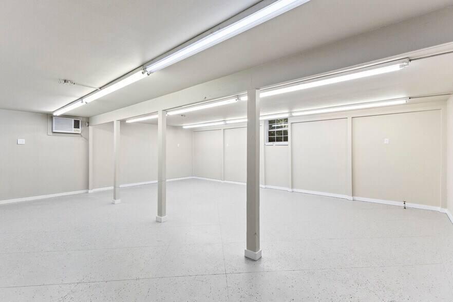 More Photos Of 4704 Judson Rd, Longview Office Residential For Sale