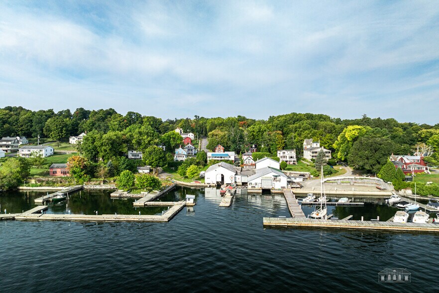 More Photos Of 2272 Main St, Essex Marina For Sale