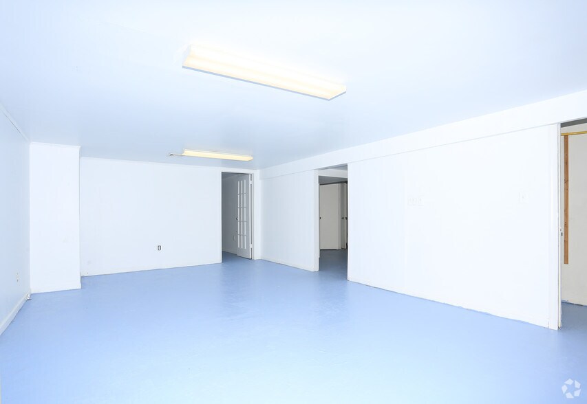 More Photos Of 415 Capitol Ave, Bridgeport Office For Lease