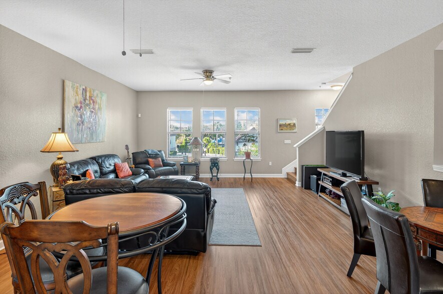 More Photos Of 524-590 Market St, Saint Augustine Apartments For Sale