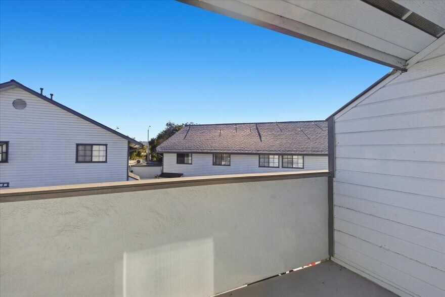 More Photos Of 1470-1530 27th St, San Diego Apartments For Sale