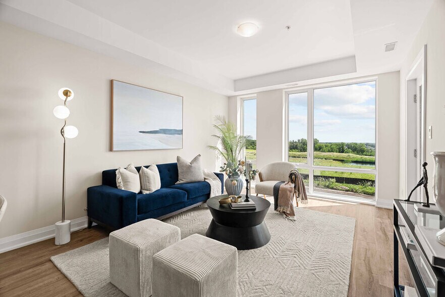 More Photos Of 600 Sunningdale Rd E, London Apartments For Lease