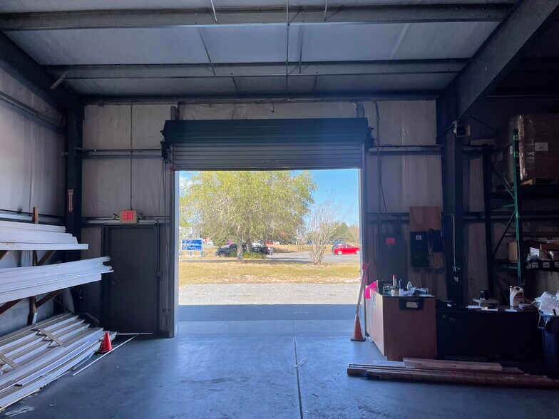 More Photos Of 1817 Greenleaf Ln, Leesburg Light Distribution For Sale