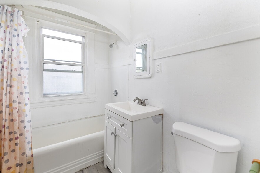 More Photos Of 704-708 Sumner Ave, Springfield Office Residential For Sale