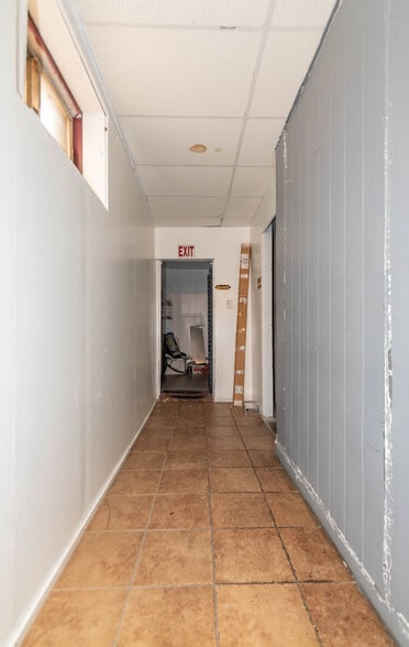 More Photos Of 1538 Light St, Baltimore Storefront Retail Residential For Sale