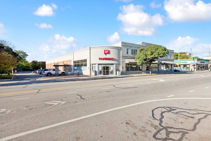 More Photos Of 565 Monroe Ave, Rochester Freestanding For Lease