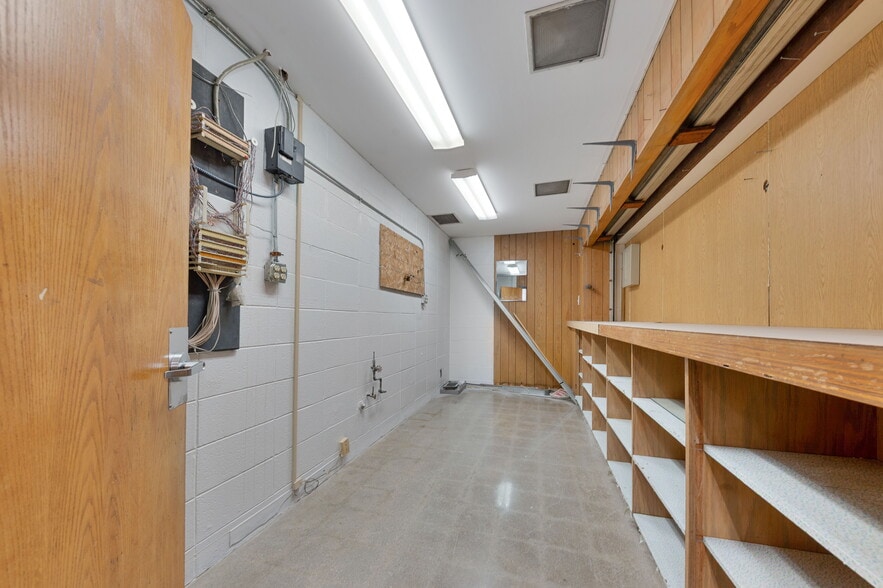 More Photos Of 1607 Mansfield St, Cincinnati Schools For Lease