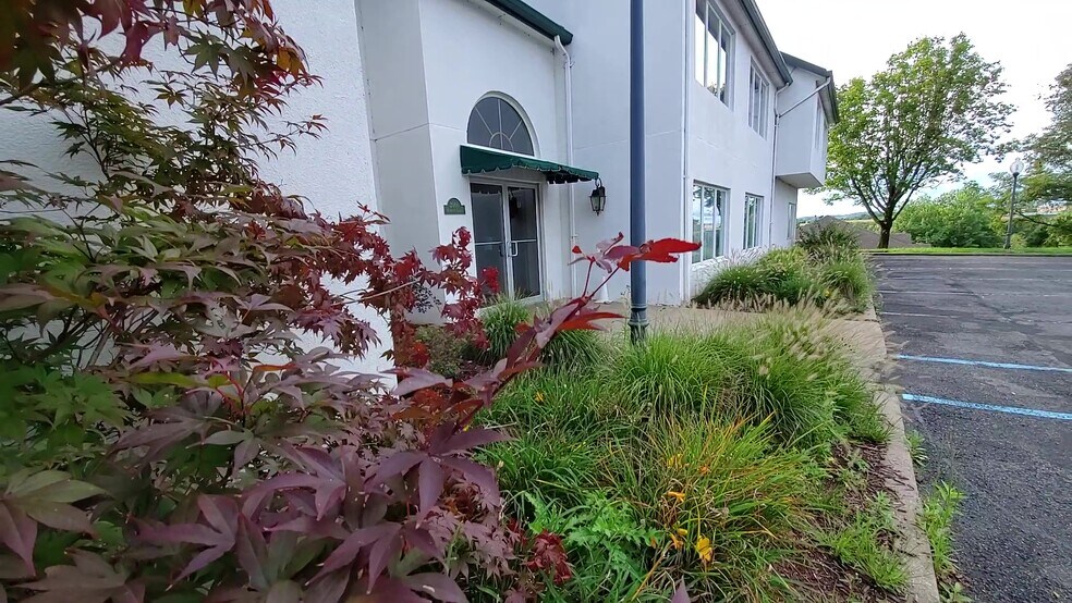 More Photos Of 2000 Hampton Ctr, Morgantown Medical For Sale