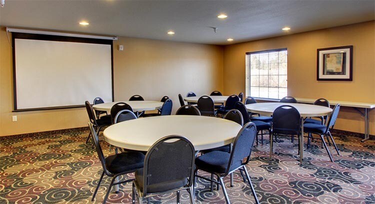 More Photos Of 405 Arens Dr, Hartington Hotel For Sale