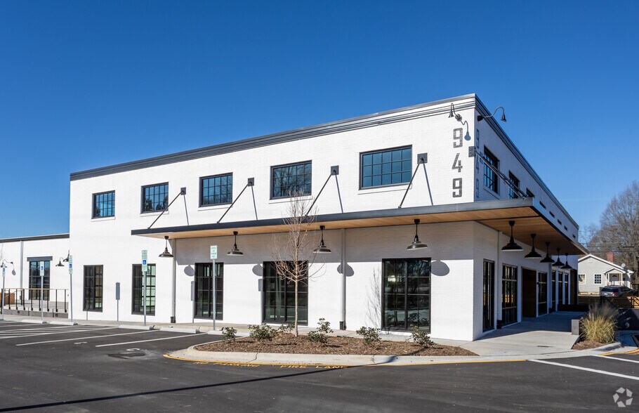 More Photos Of 949 Washington St, Durham Storefront Retail Office For Lease
