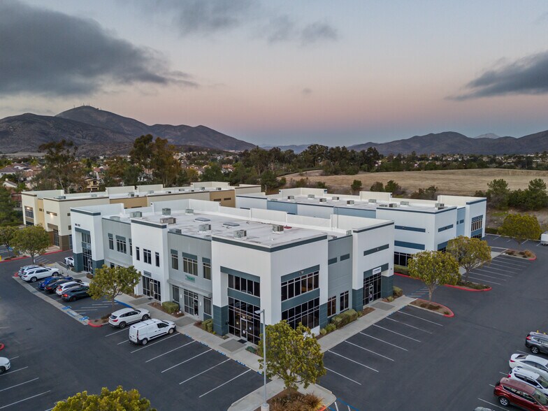 More Photos Of 815 Anchorage Pl, Chula Vista Light Distribution For Lease