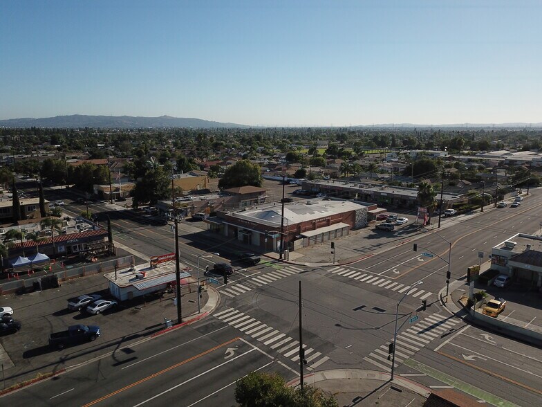 More Photos Of 4753 Maine Ave, Baldwin Park Freestanding For Lease