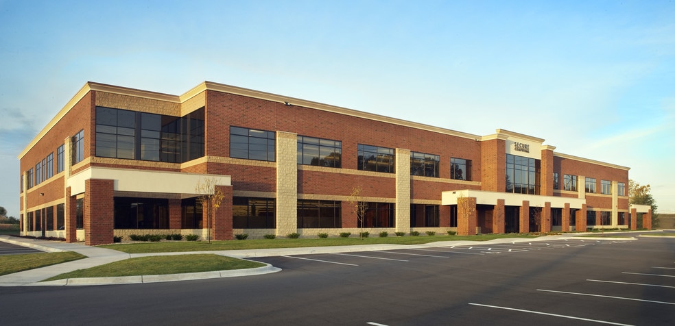 Primary Photo Of 2340 Energy Park Dr, Saint Paul Office For Lease