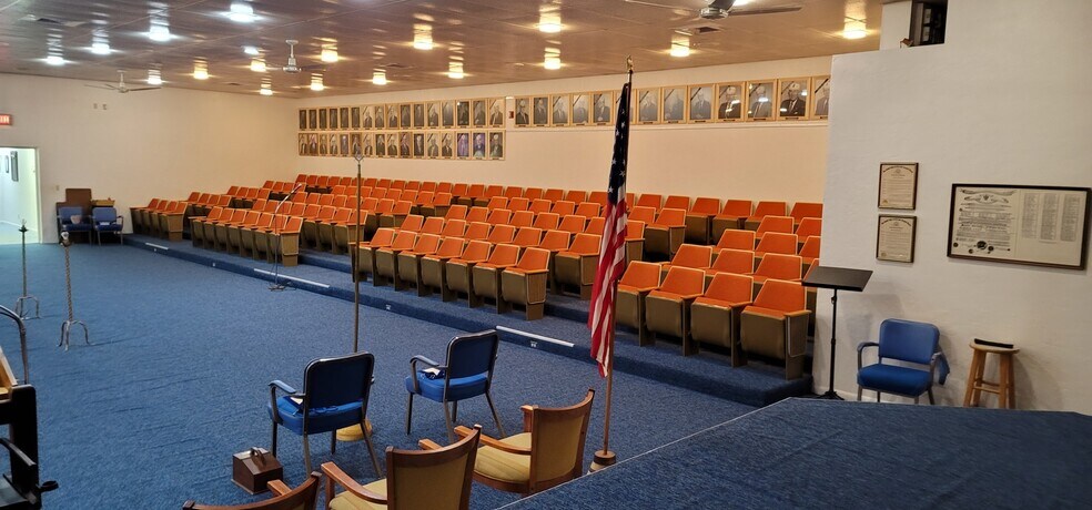 More Photos Of 3632 NE 7th St, Ocala Lodge Meeting Hall For Sale