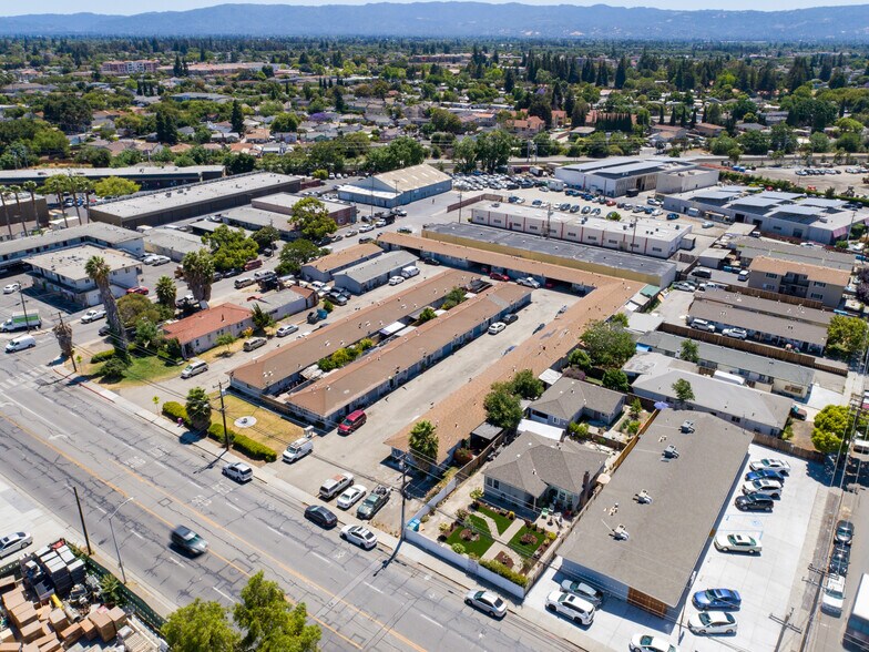 Primary Photo Of 2024-2050 Lafayette St, Santa Clara Apartments For Sale