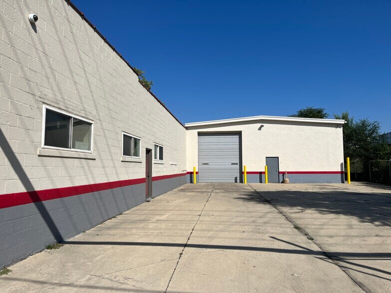 More Photos Of 8428 W 44th Pl, Lyons Warehouse For Sale