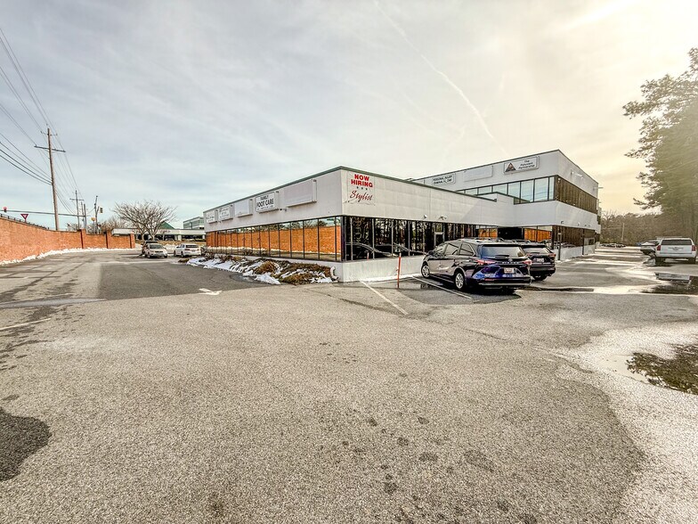 More Photos Of 22335 Exploration Dr, Lexington Park Office For Sale