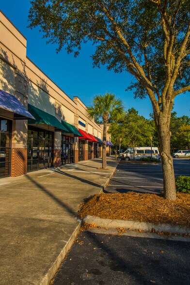 More Photos Of 1954 Ashley River Rd, Charleston Unknown For Lease