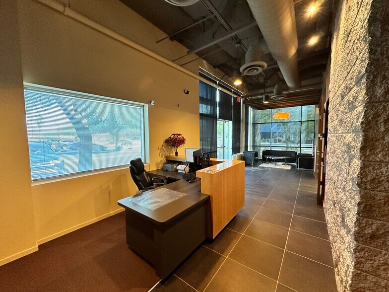 More Photos Of 4320 E Presidio St, Mesa Medical For Sale