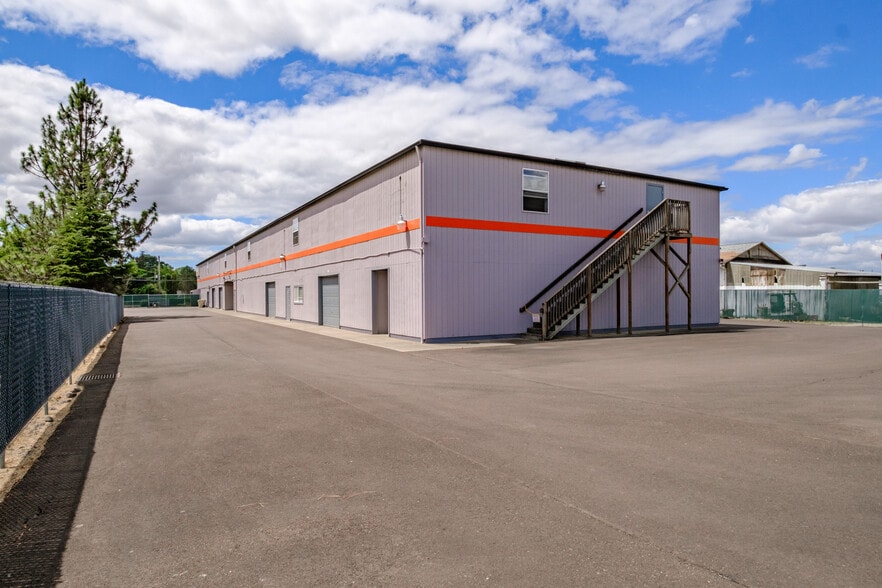 More Photos Of 33845 E 99 Hwy, Tangent Self Storage For Sale