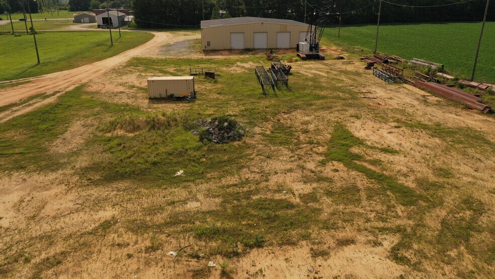 More Photos Of 1808 S Main St, Atmore Truck Terminal For Lease