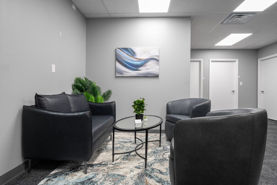 More Photos Of 4550 W 103rd St, Oak Lawn Coworking Space