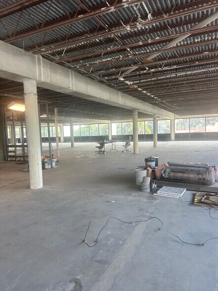 More Photos Of 4048 Evans Ave, Fort Myers Medical For Lease