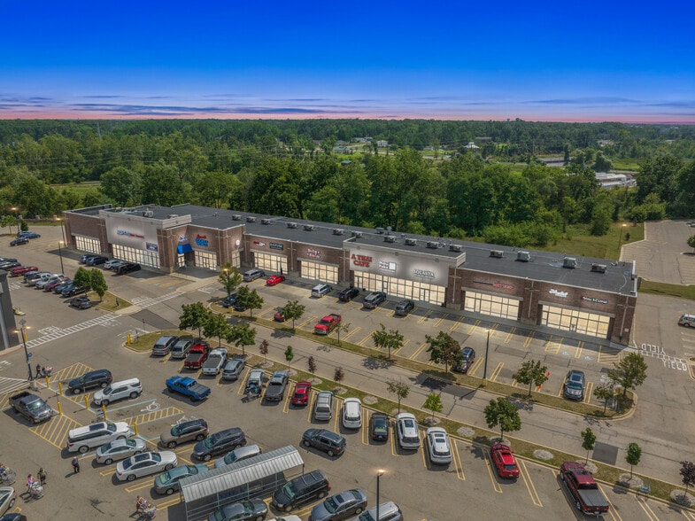 More Photos Of 7067 S Westnedge Ave, Portage Freestanding For Sale