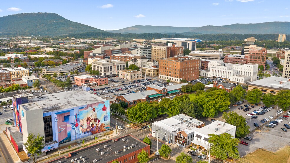 More Photos Of 442 Cherokee Blvd, Chattanooga Land For Sale