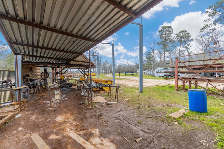 More Photos Of 2565 Lee Turner Rd, Cleveland Manufacturing For Sale