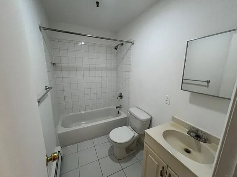 More Photos Of 58 Madison St, Hoboken Apartments For Sale