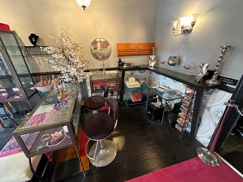 More Photos Of 105 E Atlantic Ave, Audubon Freestanding For Sale