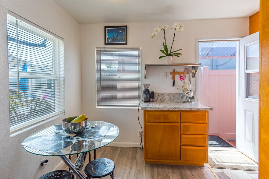 More Photos Of 830-832 Pismo Ct, San Diego Apartments For Sale