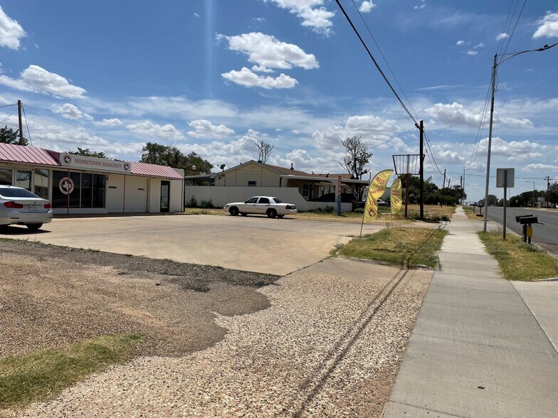 More Photos Of 1214 Tahoka Rd, Brownfield Land For Sale