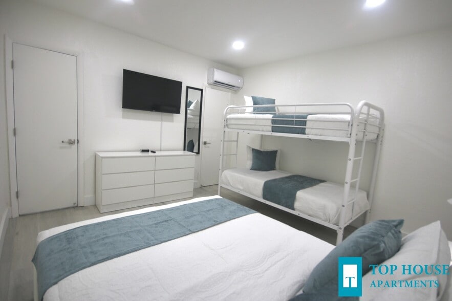 More Photos Of 251 NW 57th Ave, Miami Apartments For Sale