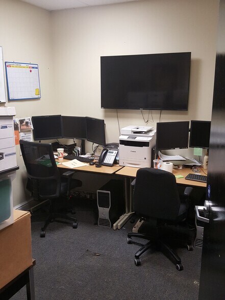 More Photos Of 5245 Germantown Ave, Philadelphia Office For Lease