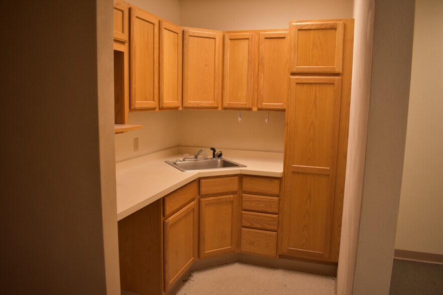 More Photos Of 2228 Milton Ave, Janesville Freestanding For Lease