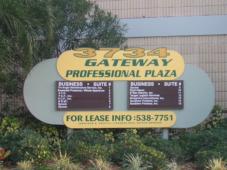 More Photos Of 3734 131st Ave N, Clearwater Warehouse For Lease