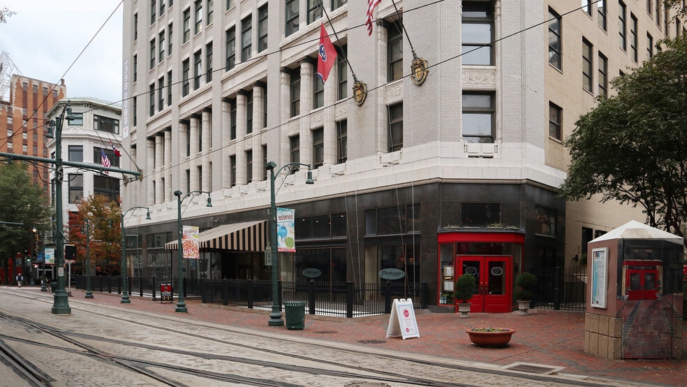 More Photos Of 80 Monroe Ave, Memphis Office For Lease