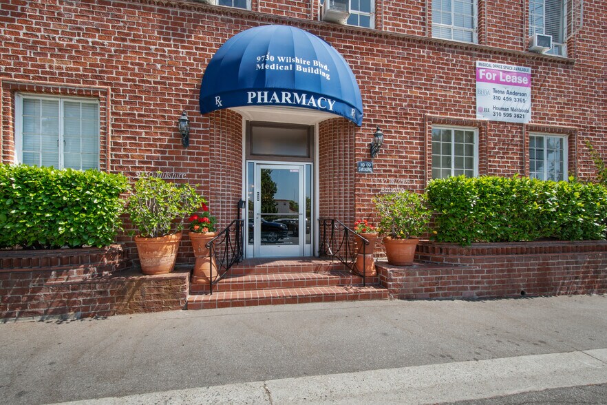 More Photos Of 9730-9732 Wilshire Blvd, Beverly Hills Medical For Lease