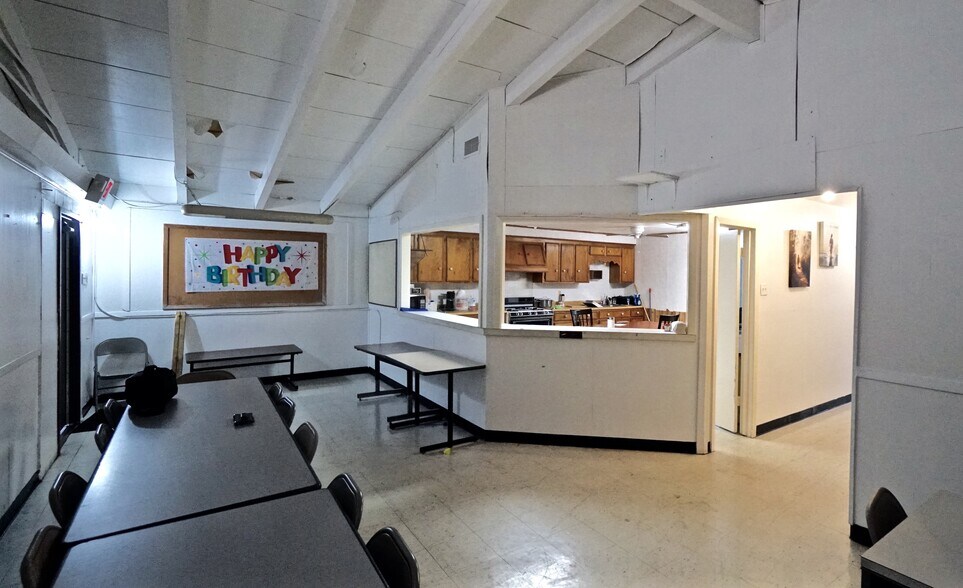 More Photos Of 6626 Capitol St, Houston Restaurant For Sale
