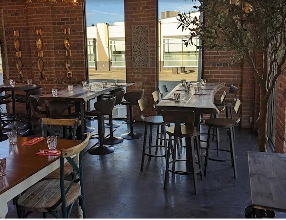 More Photos Of 10906 105 Av NW, Edmonton Storefront Retail Office For Lease