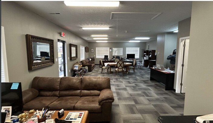 More Photos Of 128 State St, Bowling Green Warehouse For Sale