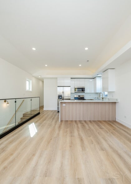 More Photos Of 1245 S Fairfield Ave, Chicago Apartments For Sale