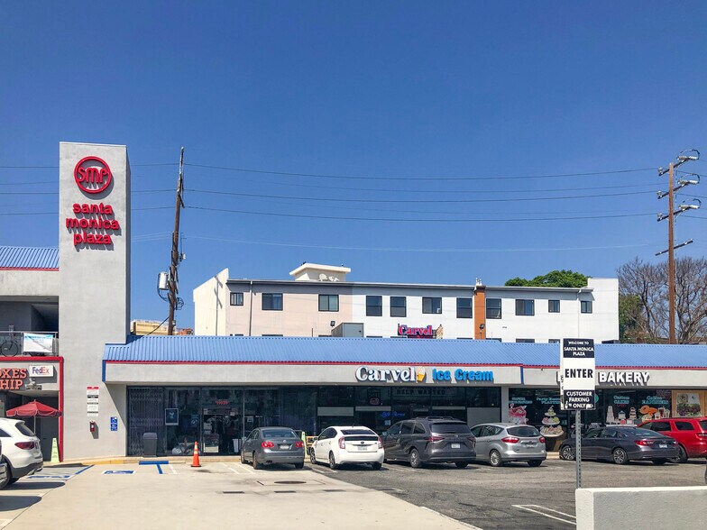 More Photos Of 11031-11061 Santa Monica Blvd, Los Angeles Storefront For Lease