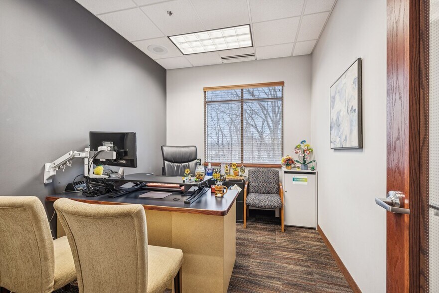 More Photos Of 3340 Sherman Ct, Eagan Medical For Sale